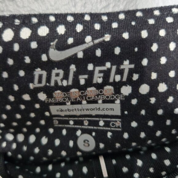 Nike Dri-FIT Epic Run Printed Tights & GapFit High Rise Blackout Print Leggings - Picture 4 of 11